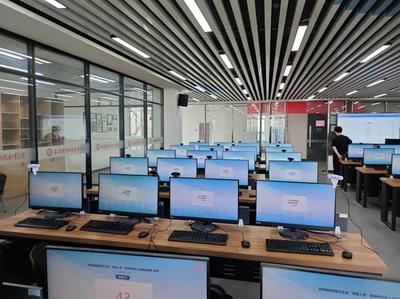 信息技術學院成功承接安徽省建筑施工企業“安管人員”和特種作業人員計算機信息技術咨詢服務